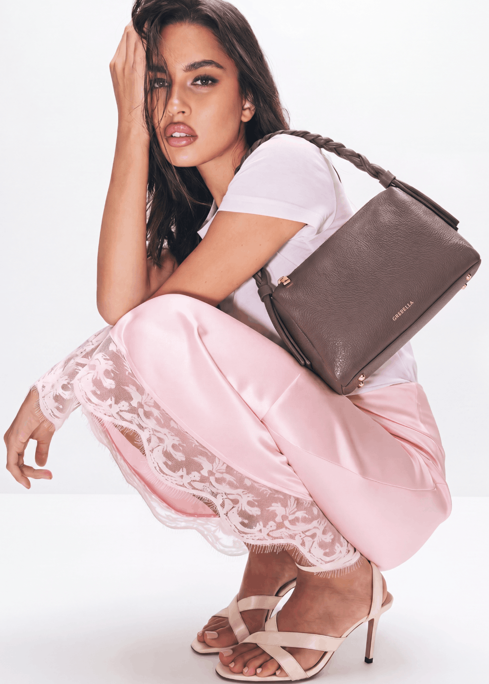 VESPER Ceniza Born grained calfskin shoulder bag by GREBELLA, Barcelona — view 2