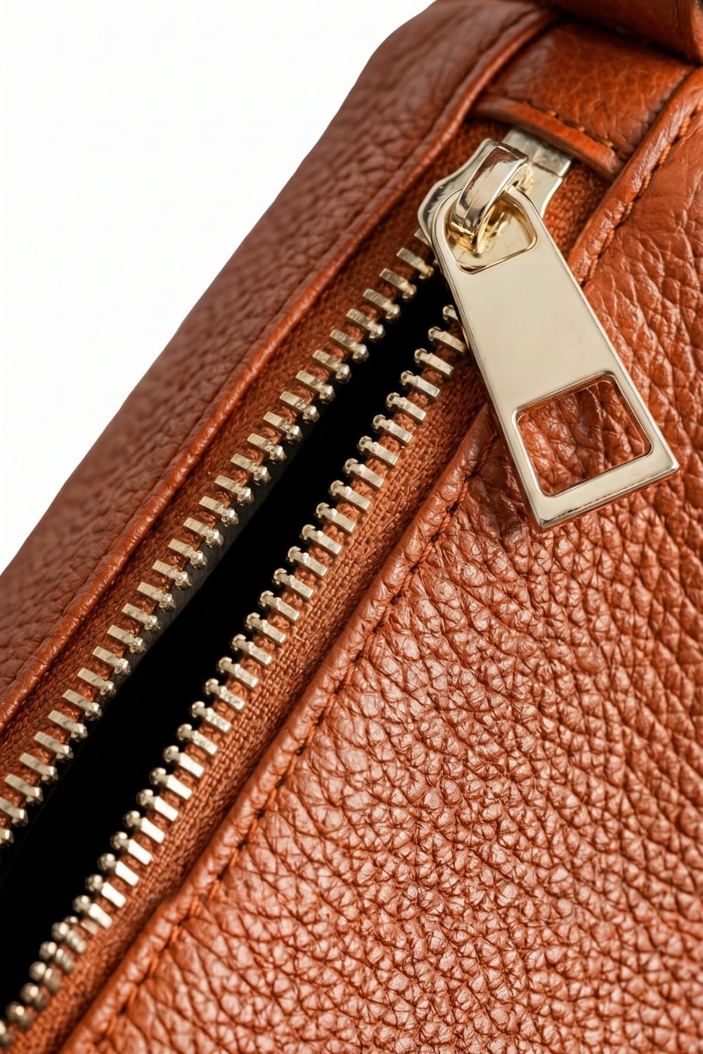 VESPER Terracotta Arc grained calfskin shoulder bag by GREBELLA, Barcelona — view 5
