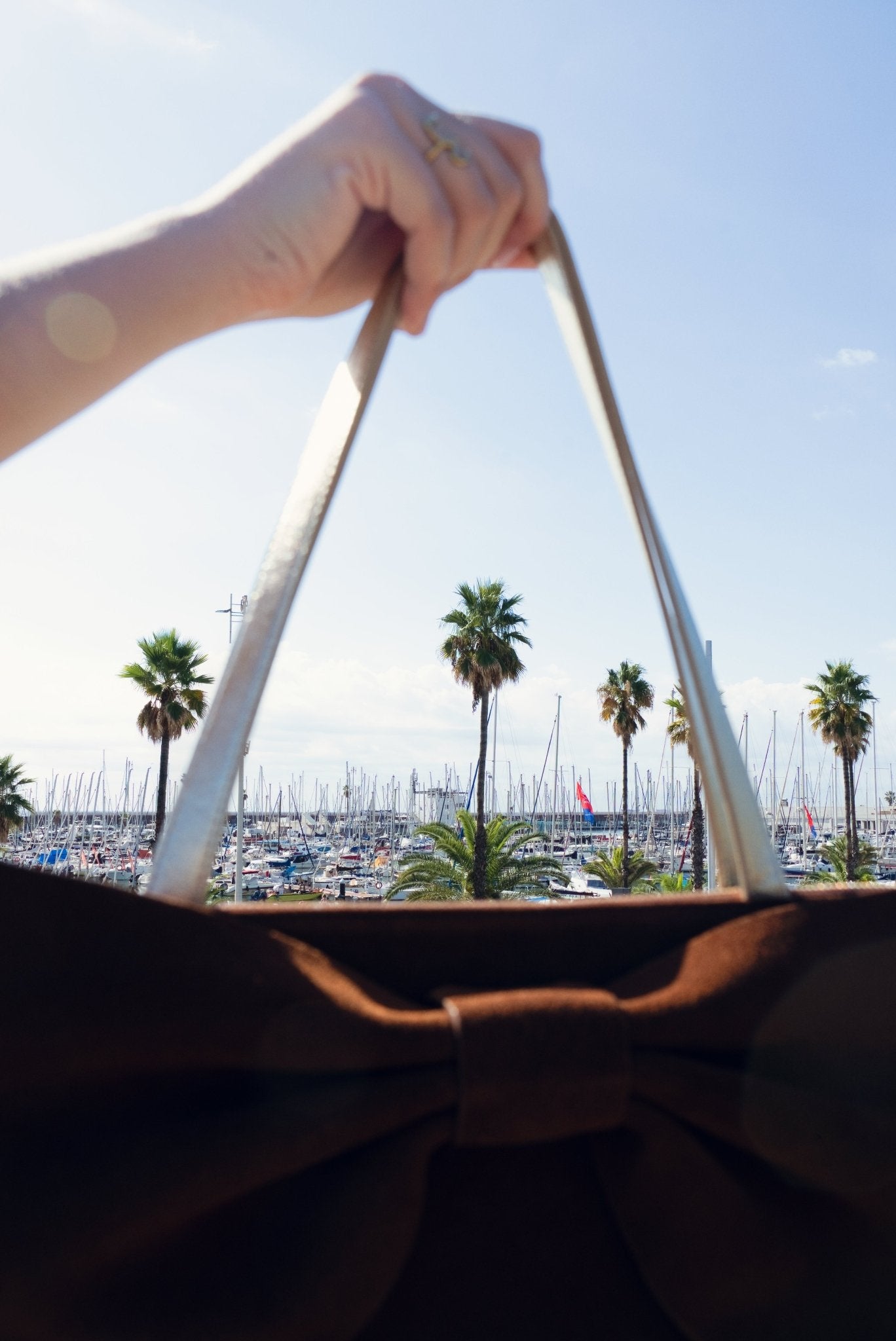 ESMÉ Amber Port suede leather tote bag by GREBELLA, Barcelona — detail view
